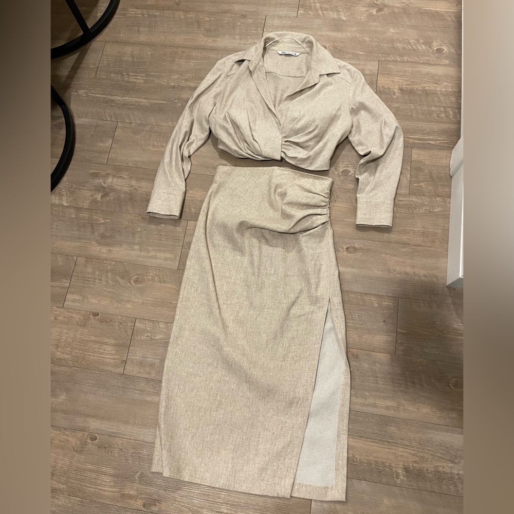 Zara matching set mid skirt long sleeve top size M